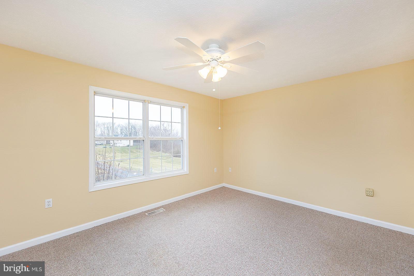 BRIAR RUN - Residential