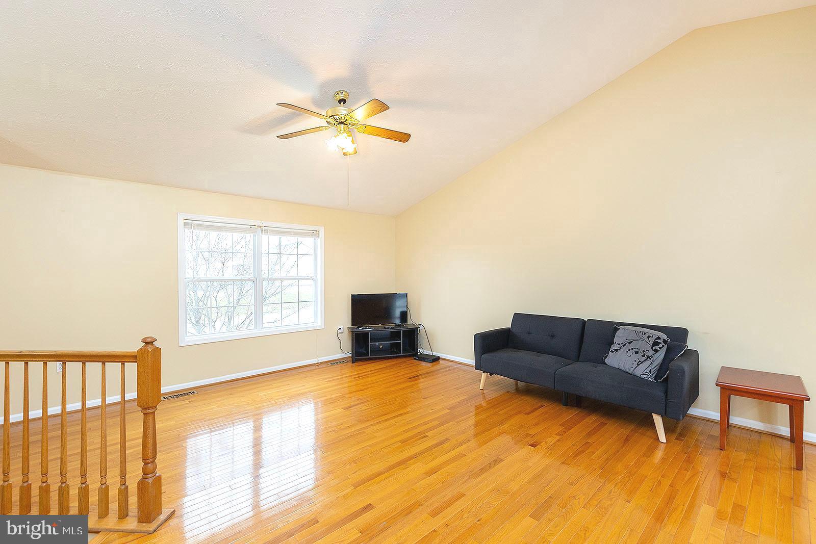 BRIAR RUN - Residential