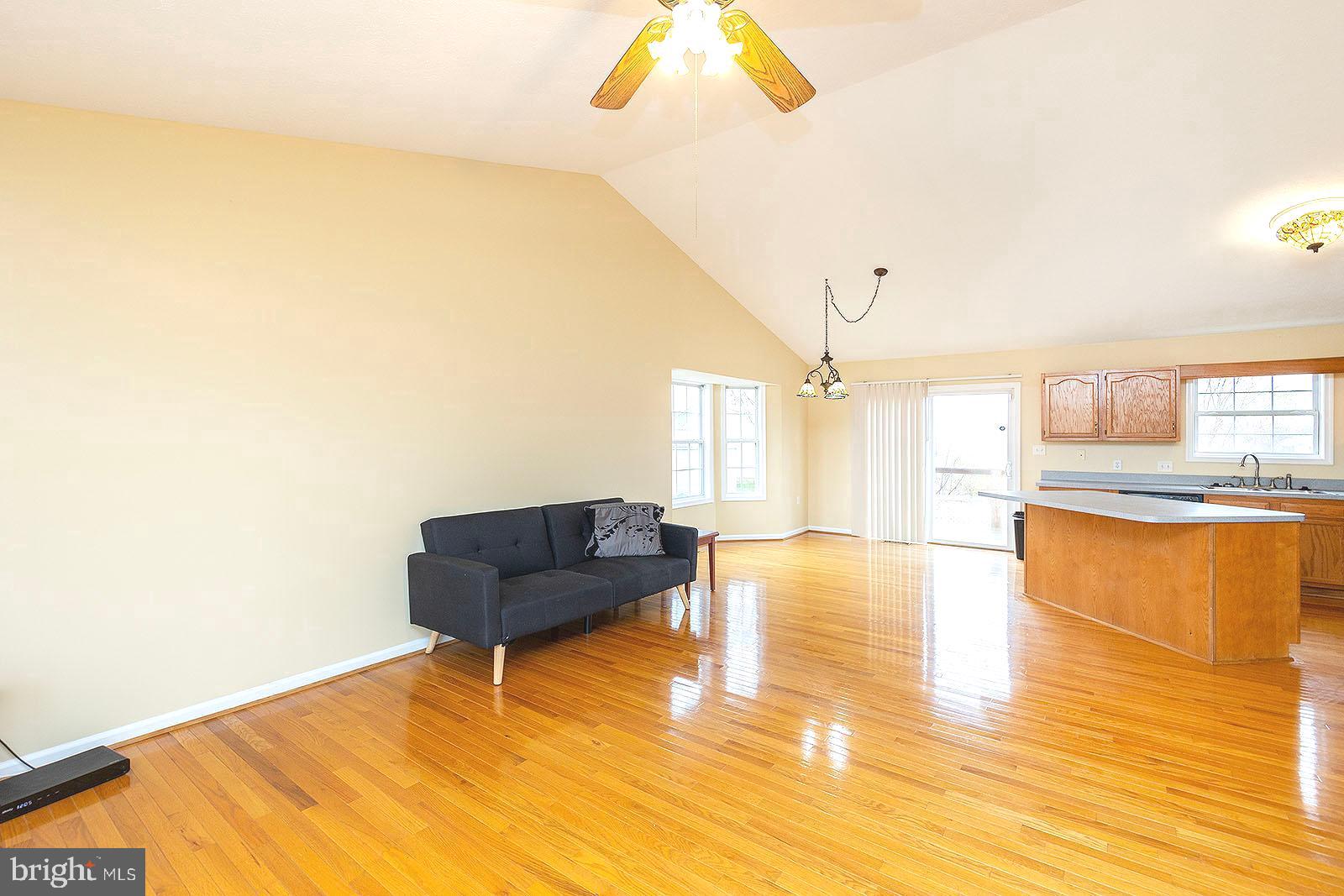 BRIAR RUN - Residential