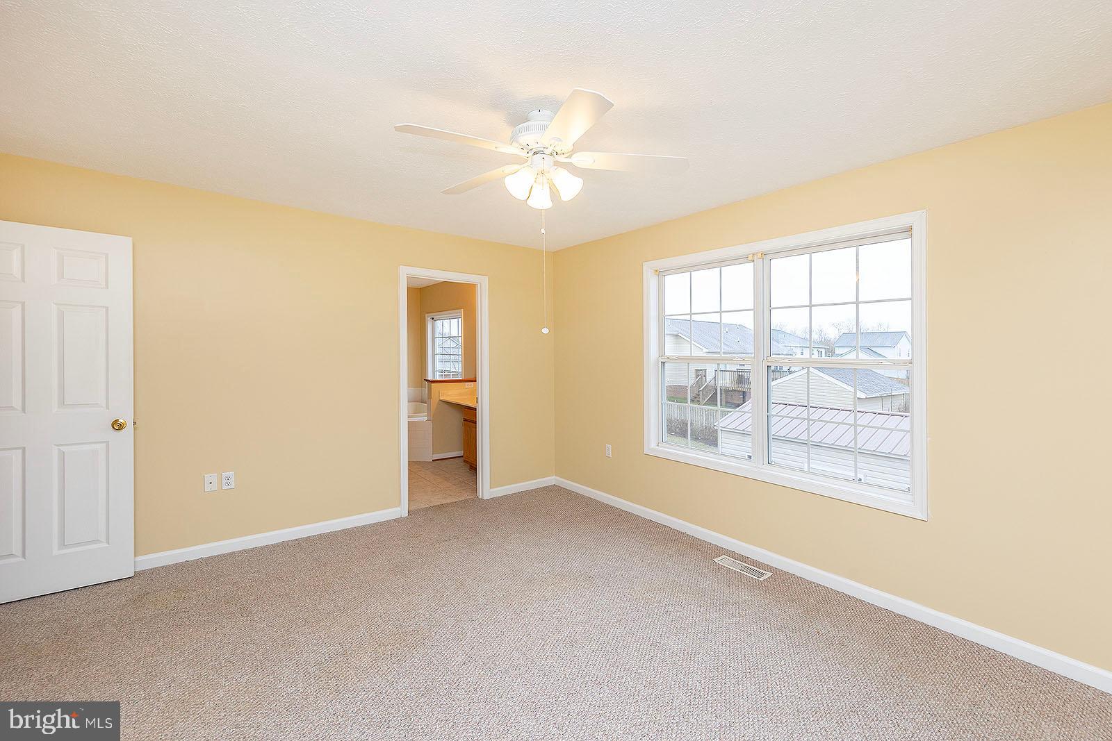 BRIAR RUN - Residential