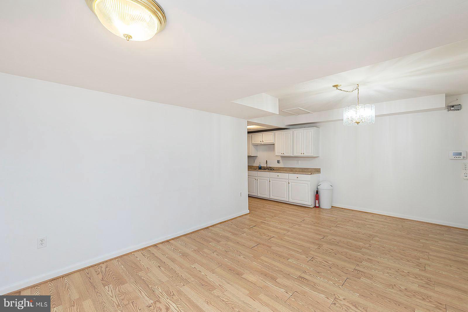 BRIAR RUN - Residential