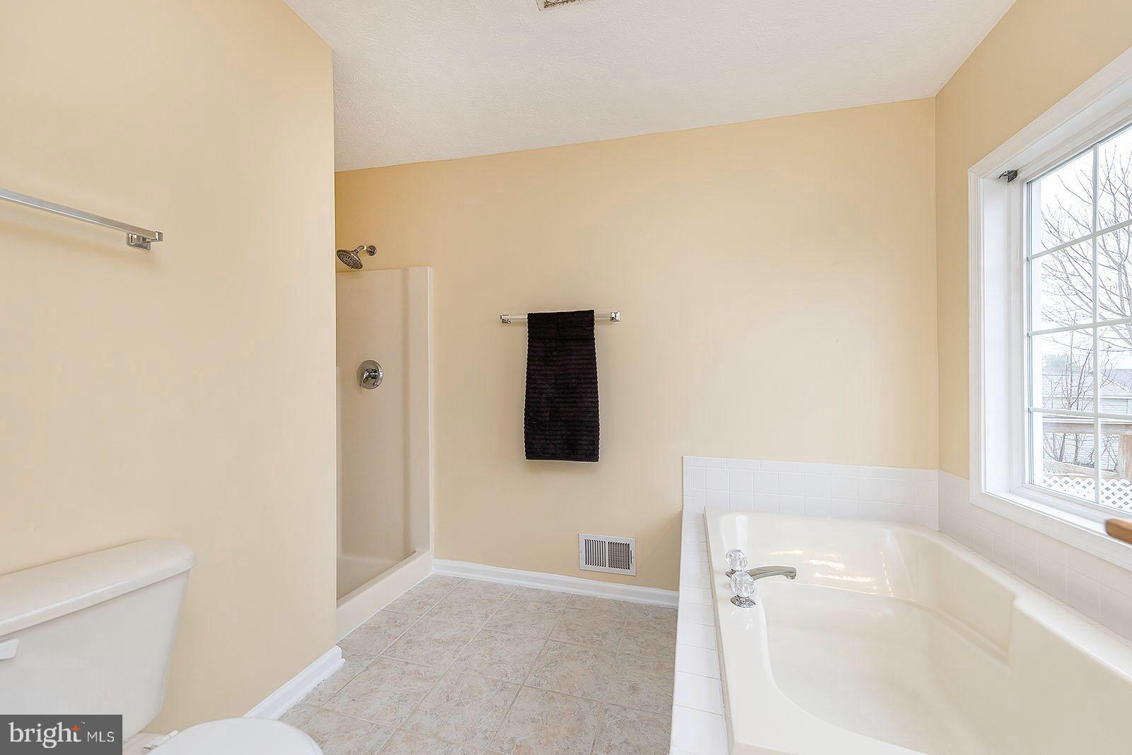 BRIAR RUN - Residential