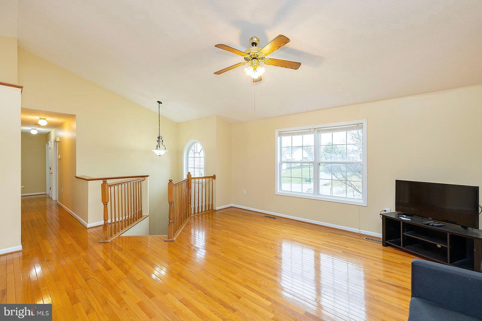 BRIAR RUN - Residential