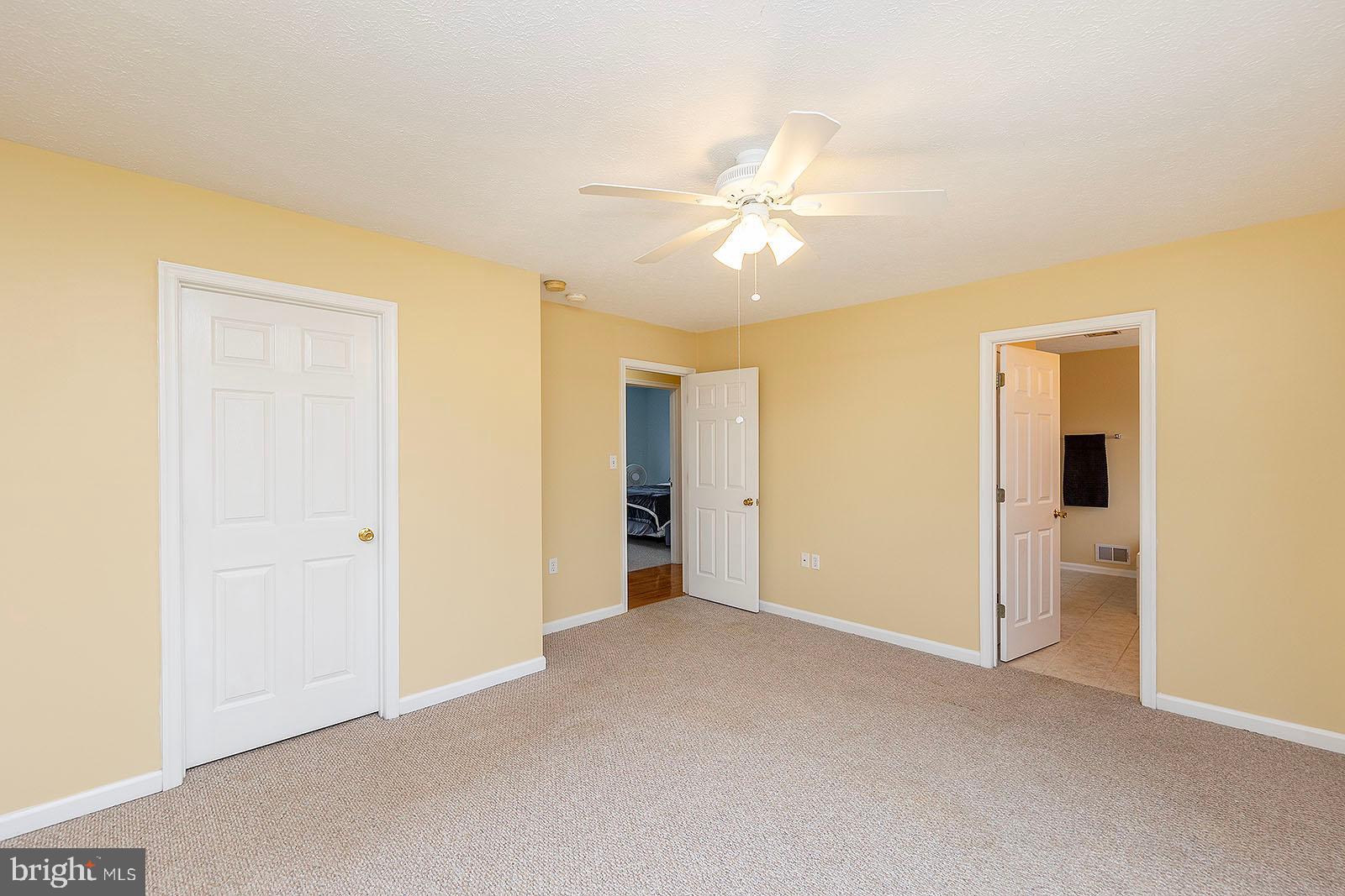 BRIAR RUN - Residential