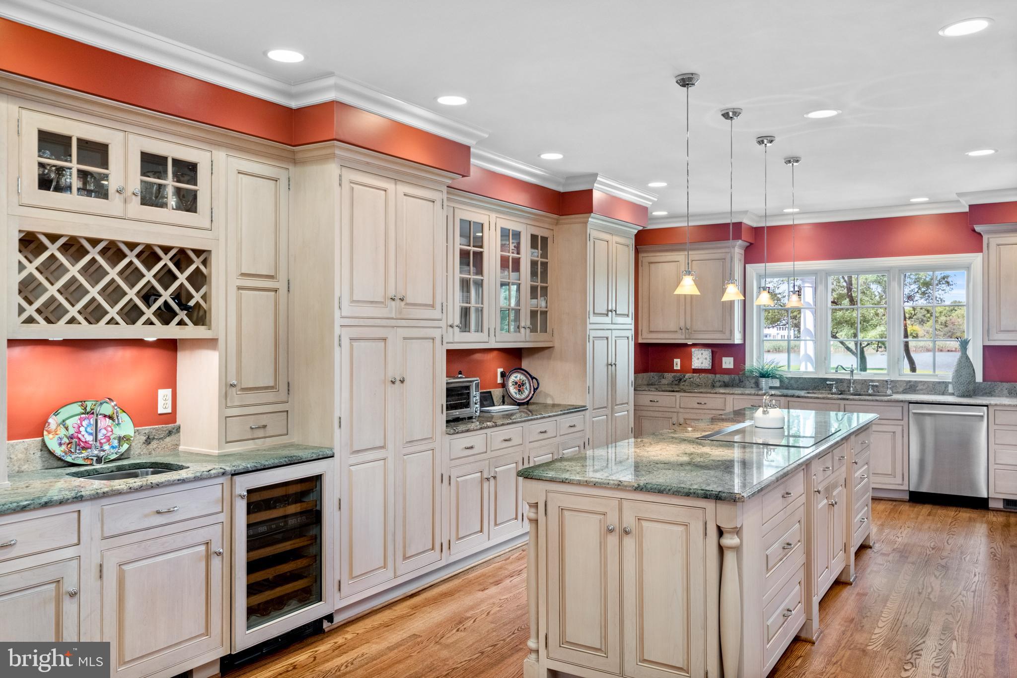 FISHING CREEK FARM - Residential