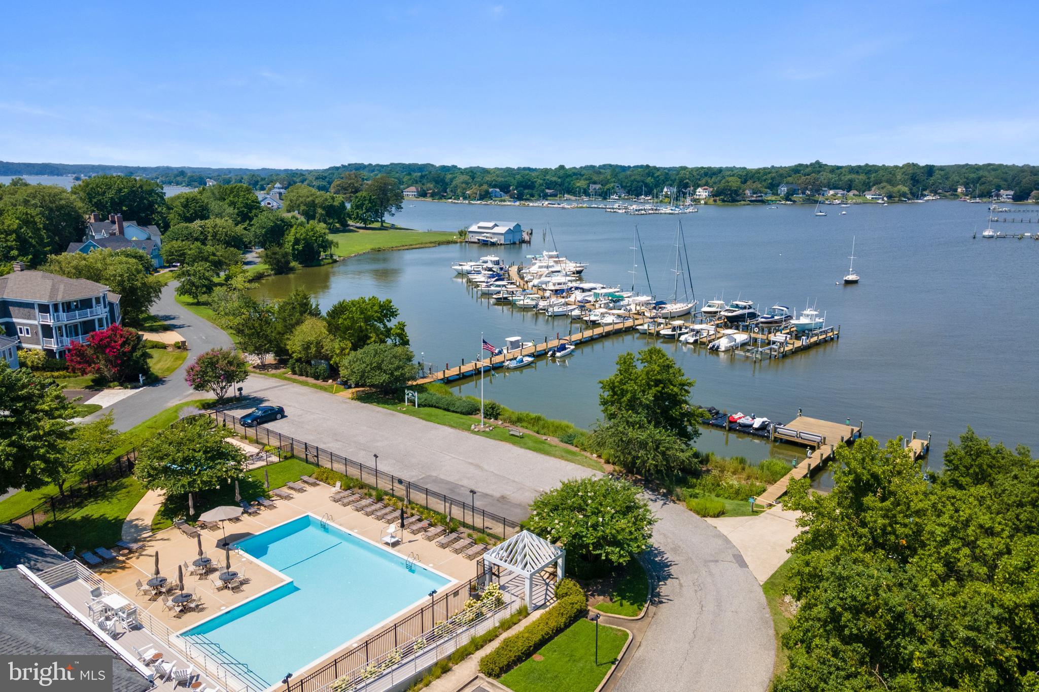 FISHING CREEK FARM - Residential