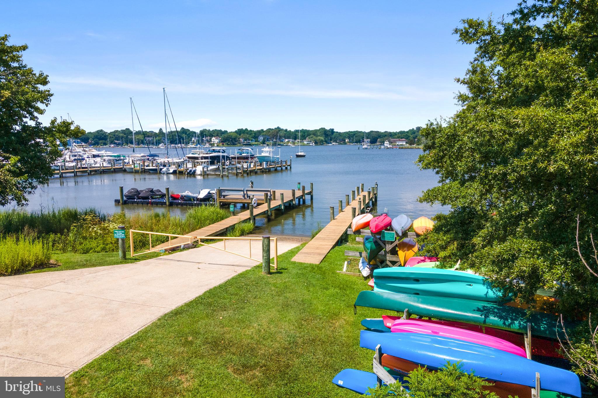 FISHING CREEK FARM - Residential