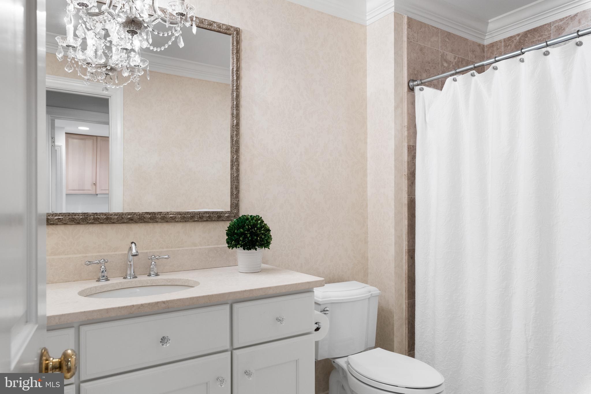 FISHING CREEK FARM - Residential