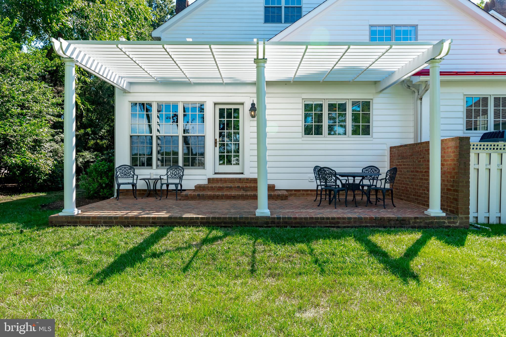 FISHING CREEK FARM - Residential