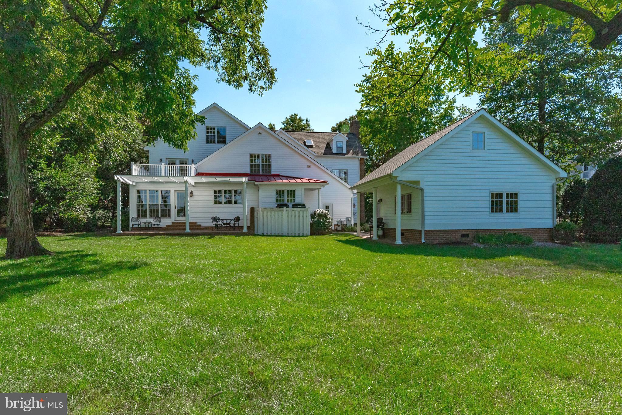FISHING CREEK FARM - Residential