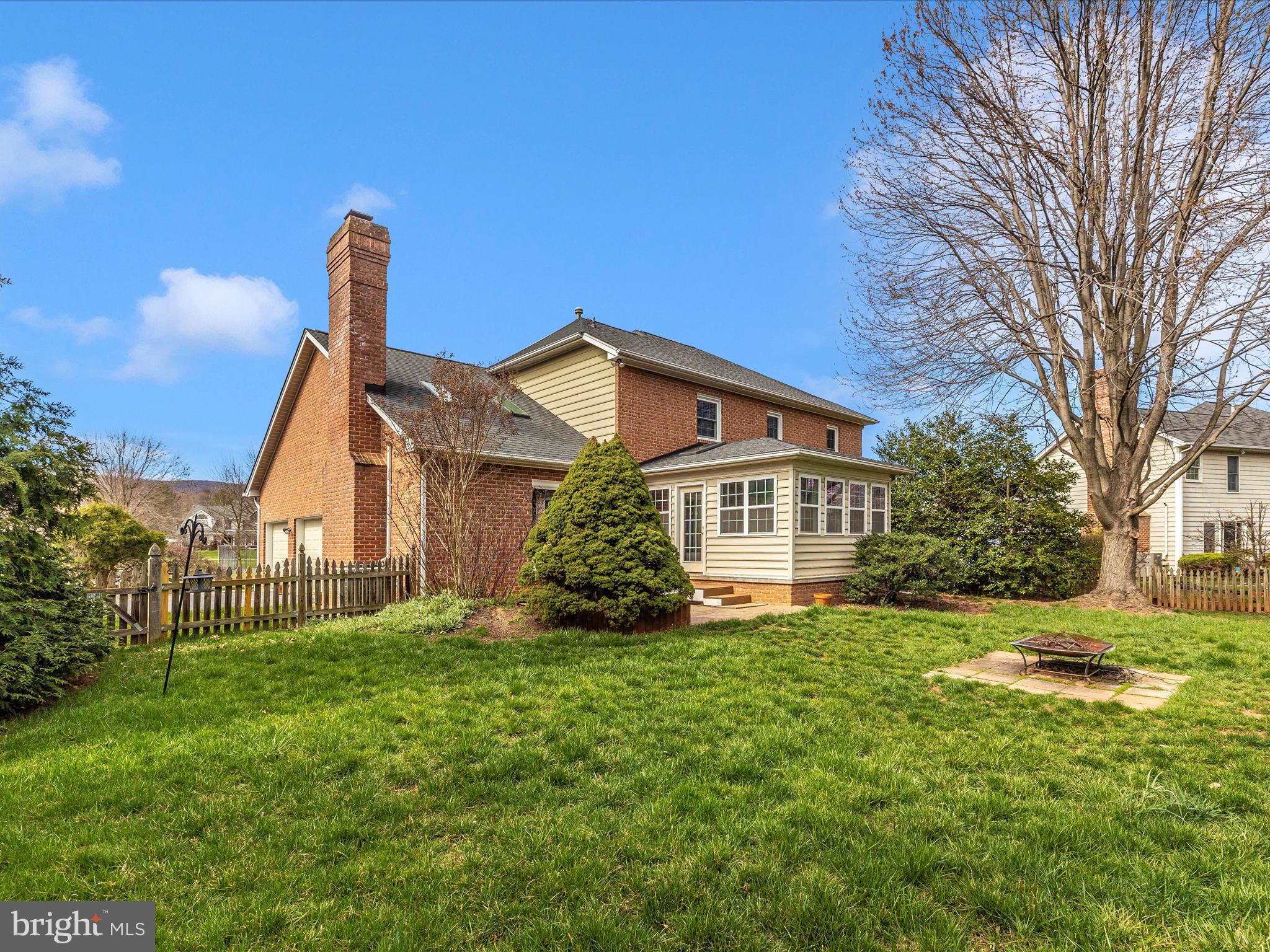 WHITTIER - Residential