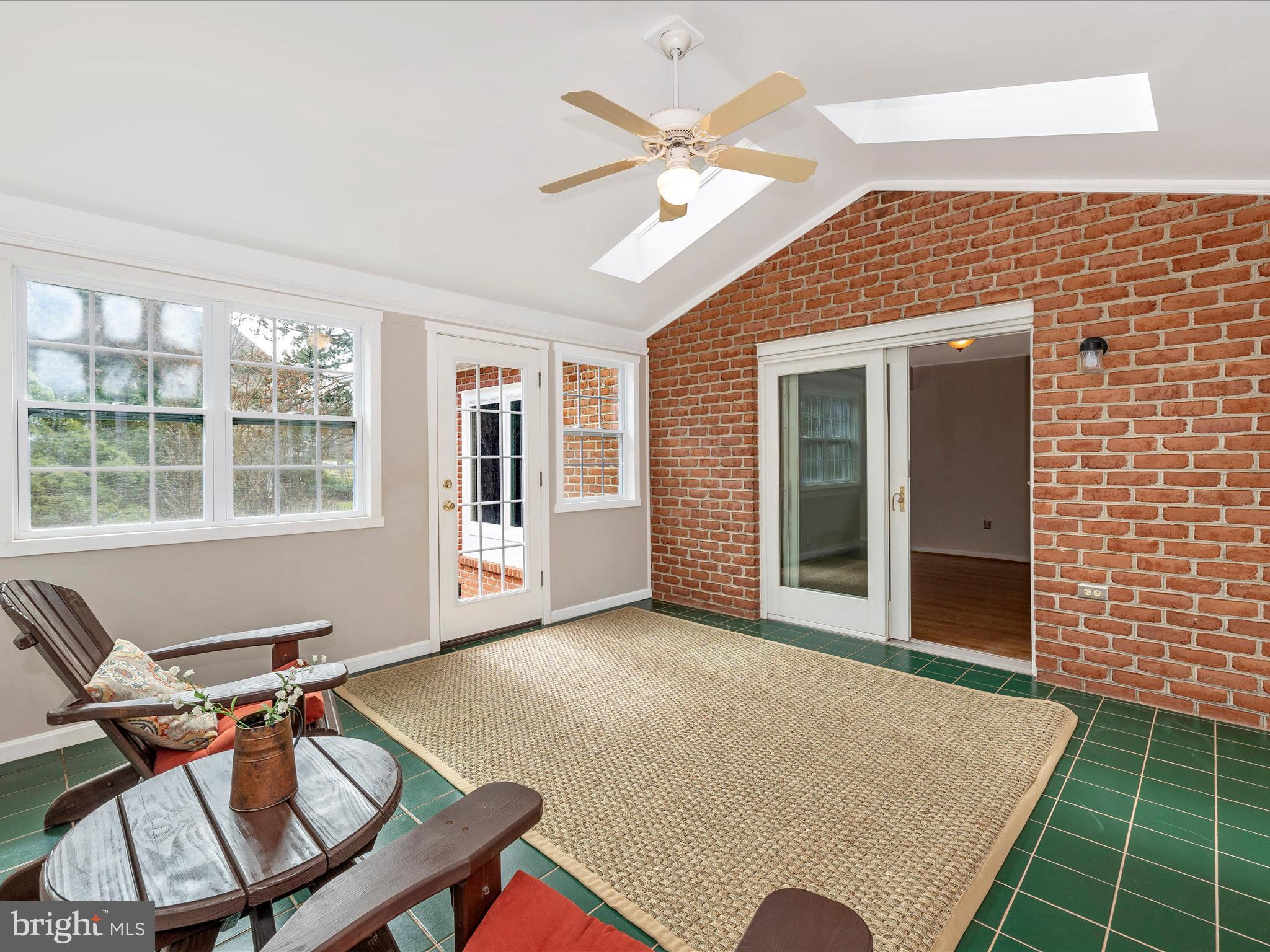 WHITTIER - Residential