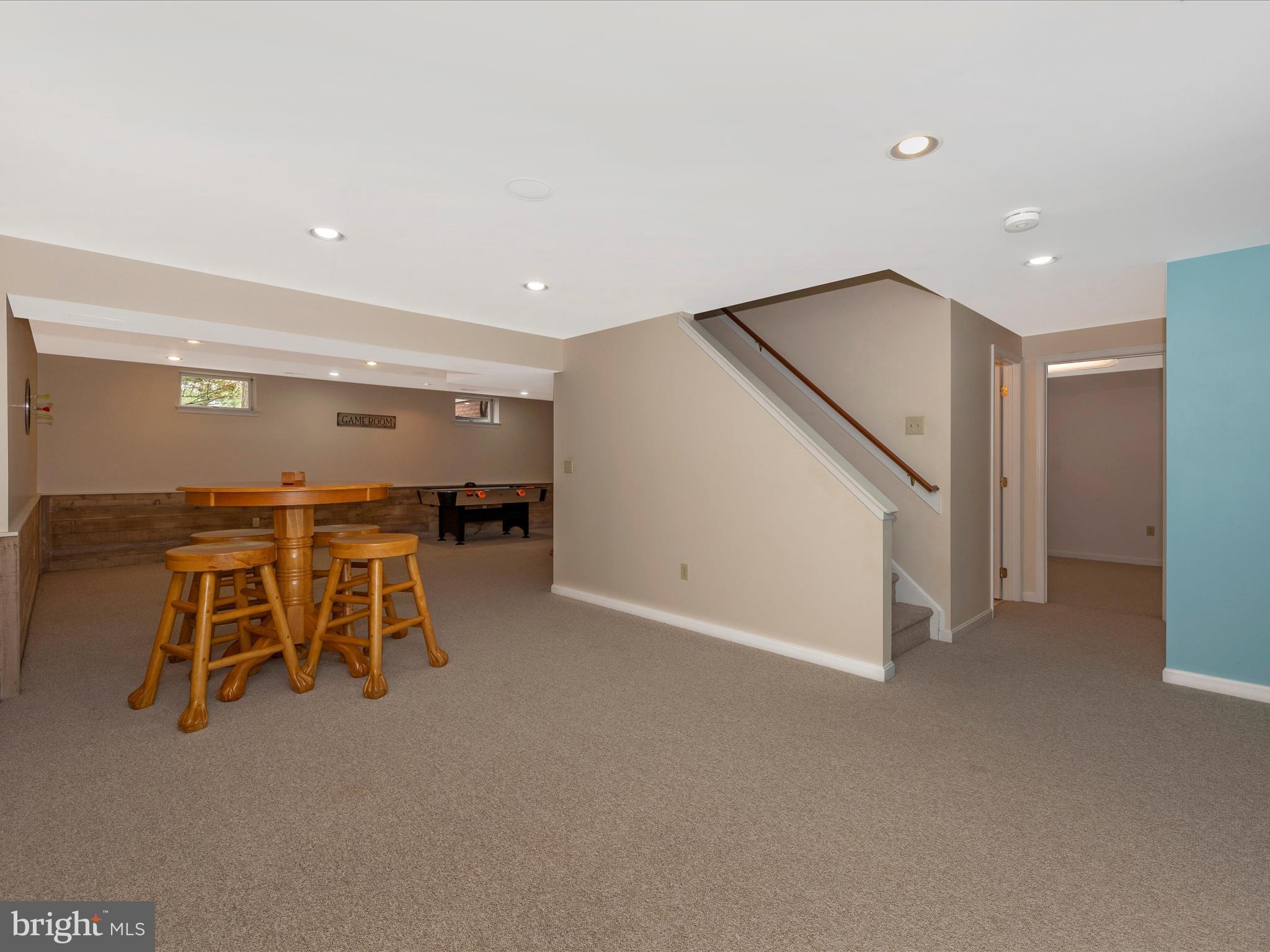 WHITTIER - Residential