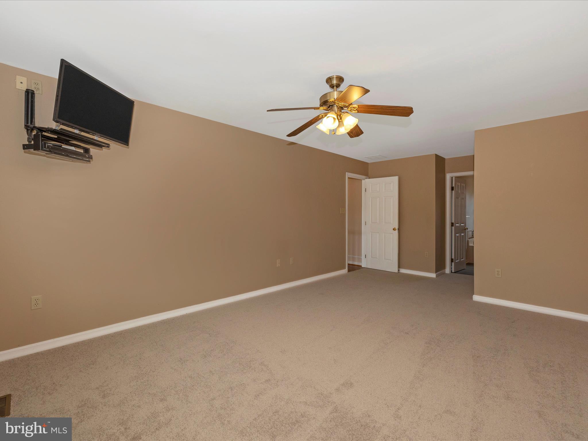 WHITTIER - Residential