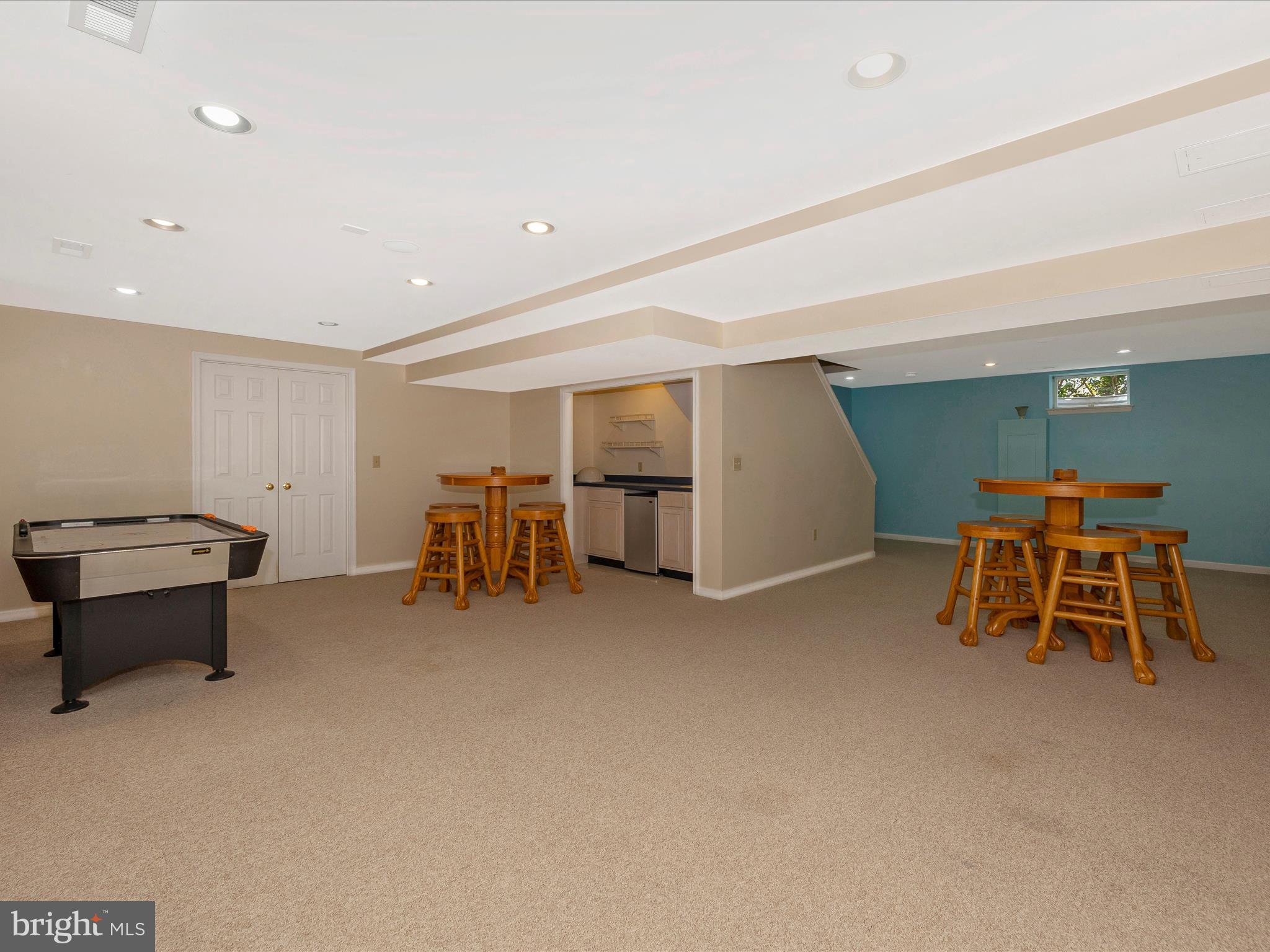 WHITTIER - Residential