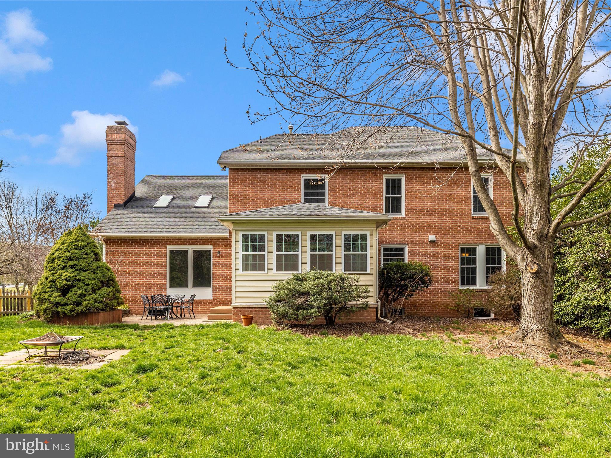 WHITTIER - Residential