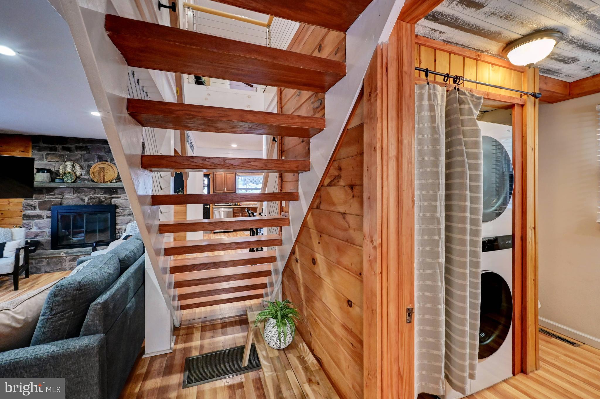 LAKE HARMOY ESTATES - Residential