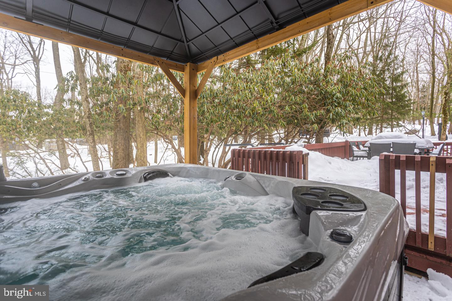 LAKE HARMOY ESTATES - Residential