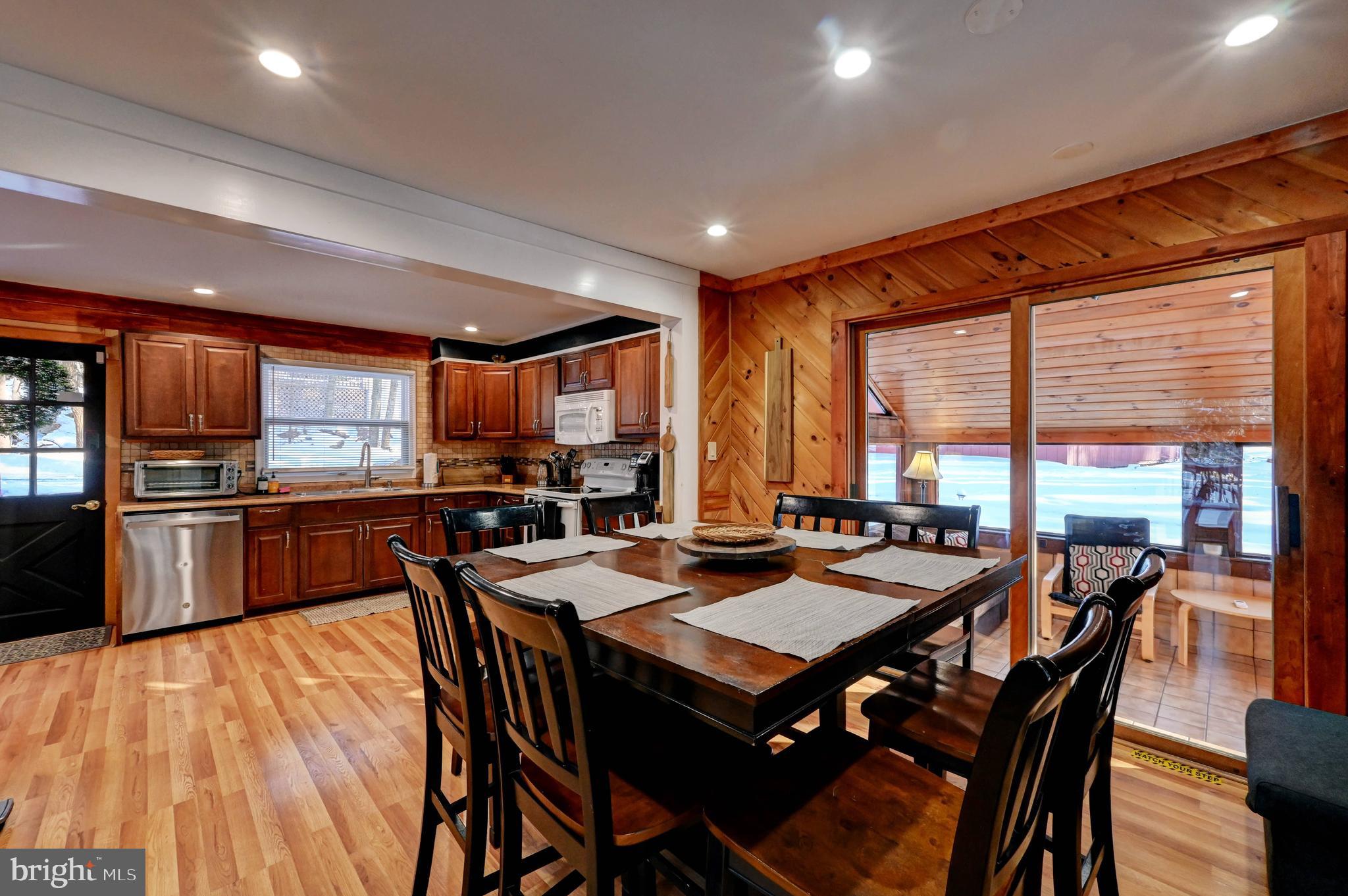 LAKE HARMOY ESTATES - Residential