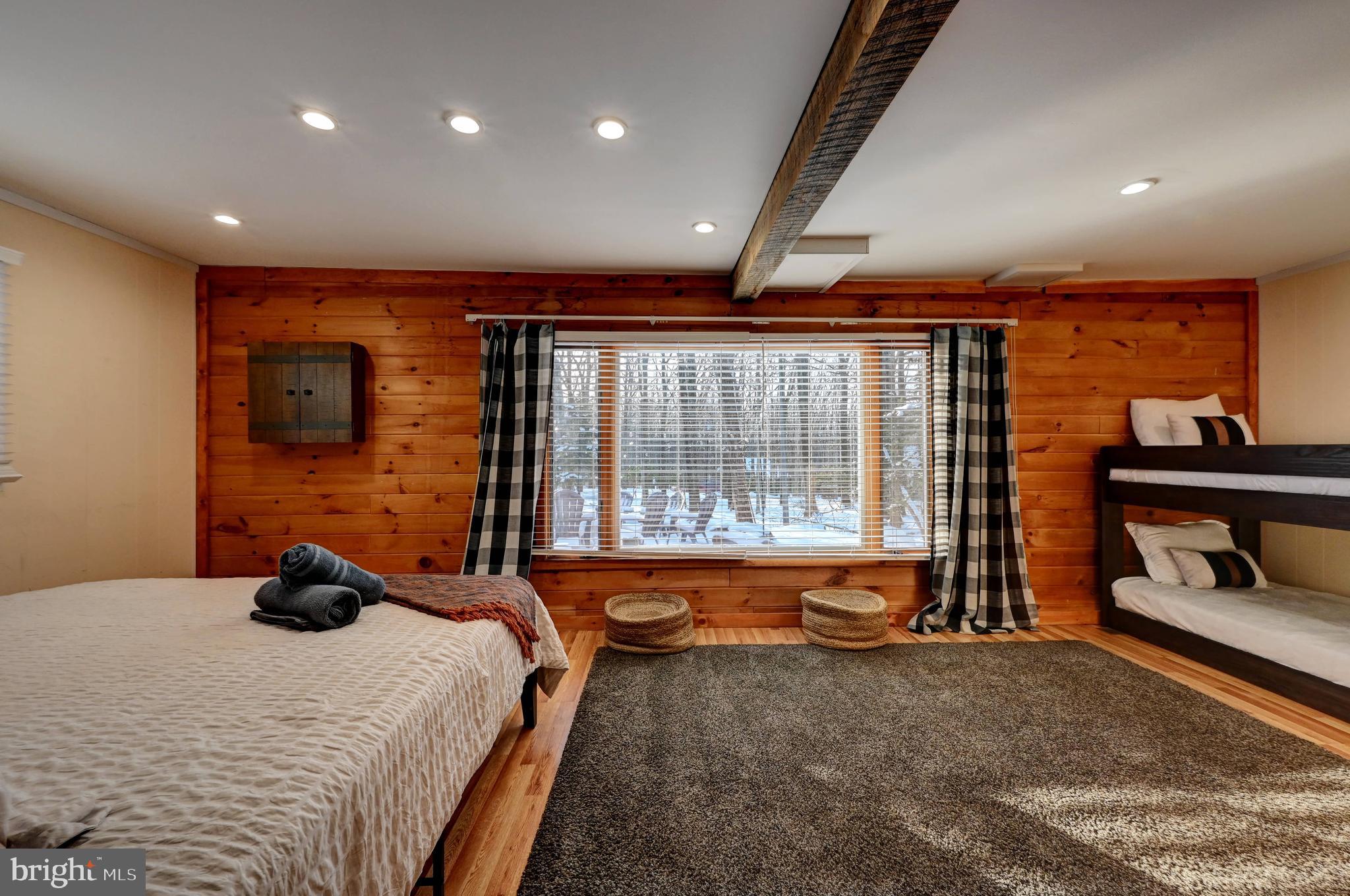 LAKE HARMOY ESTATES - Residential