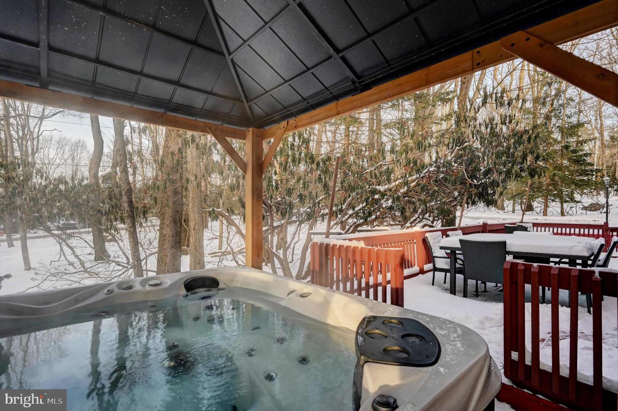 LAKE HARMOY ESTATES - Residential