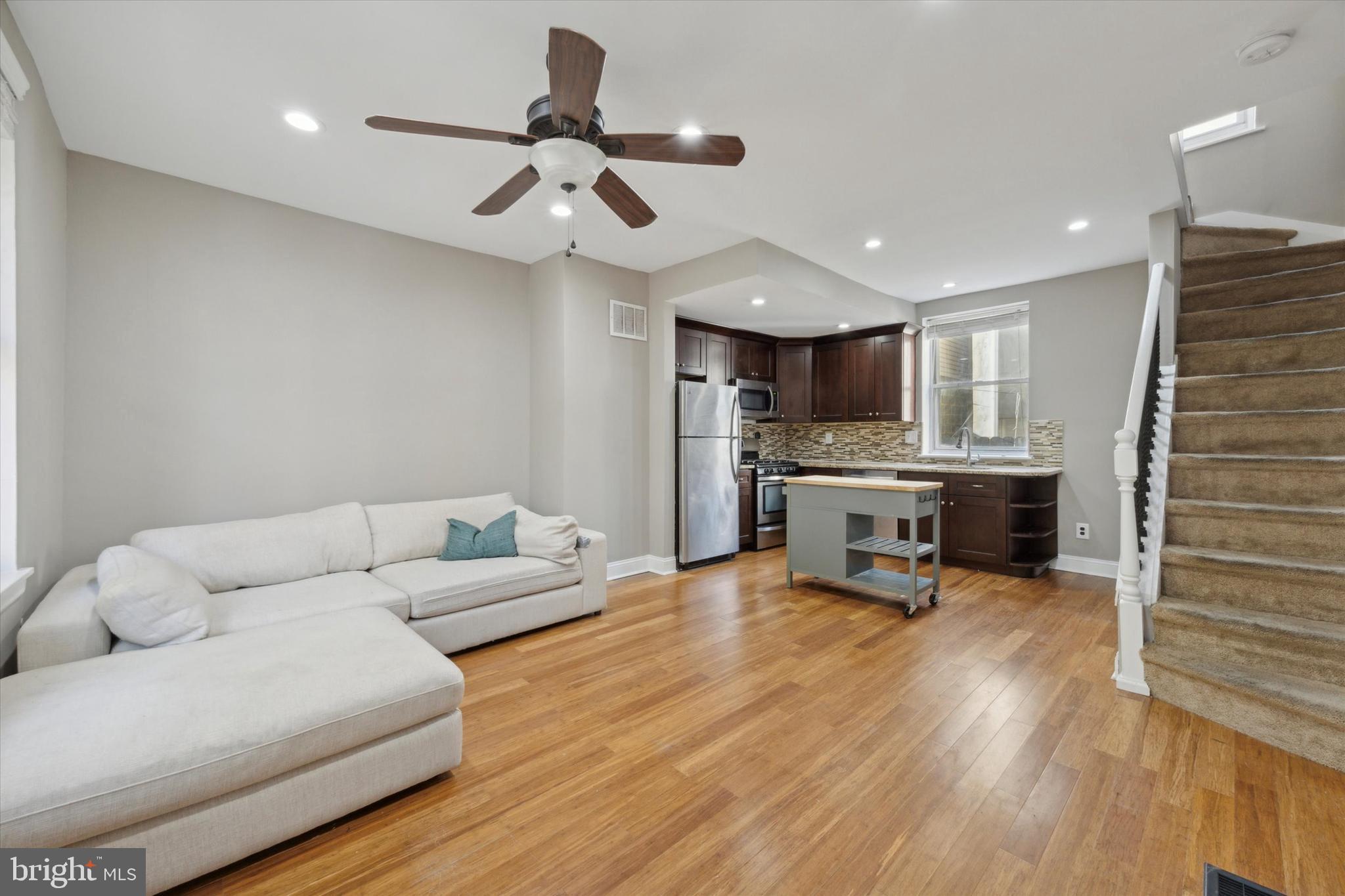 BELLA VISTA - Residential