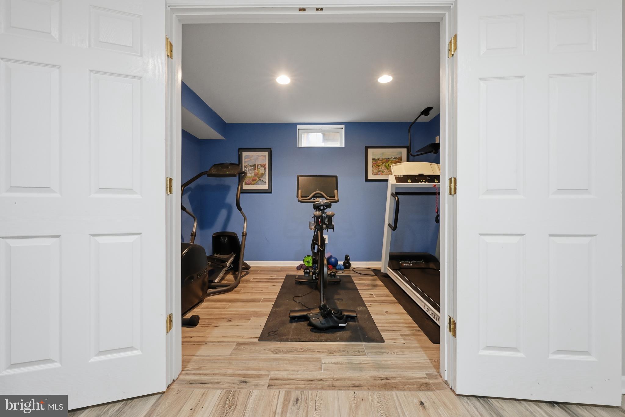 LOCH HAVEN - Residential