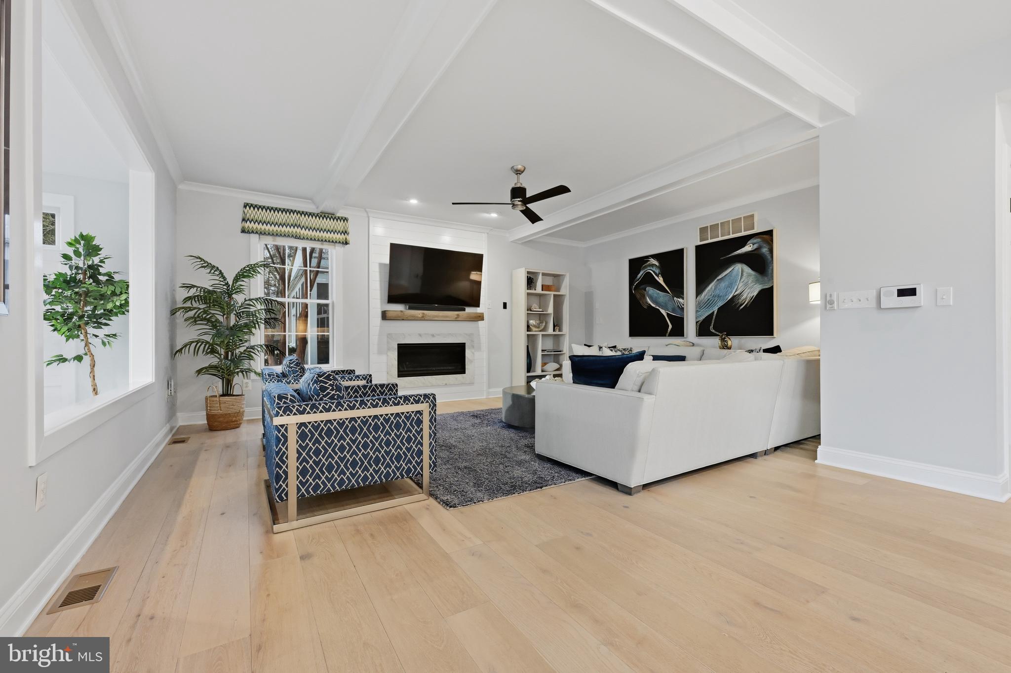 LOCH HAVEN - Residential