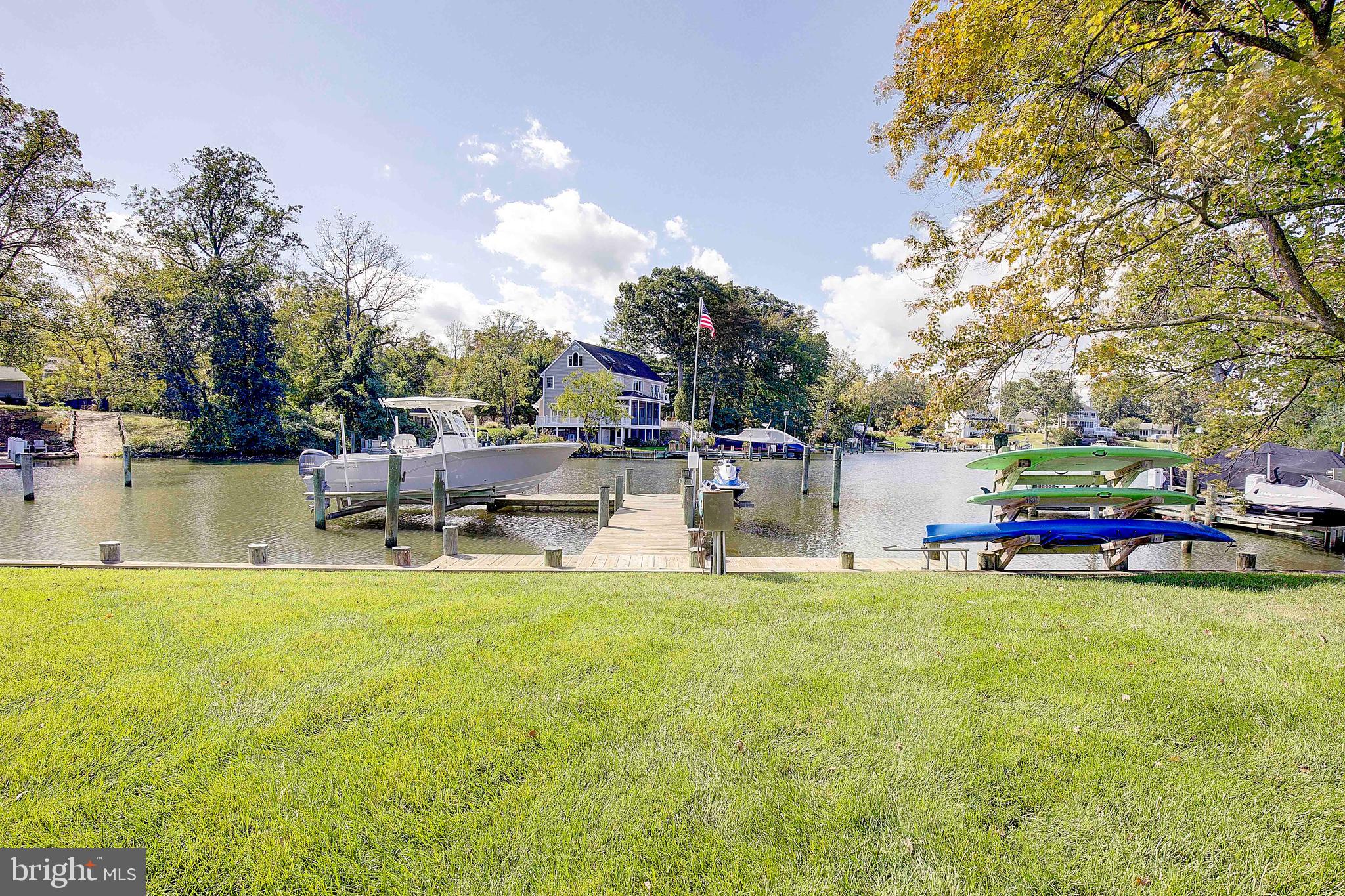 LOCH HAVEN - Residential