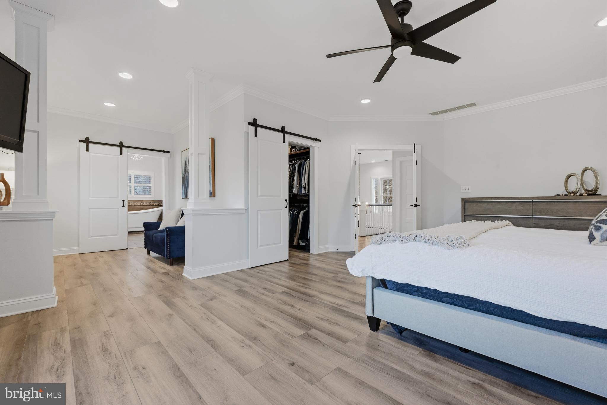 LOCH HAVEN - Residential