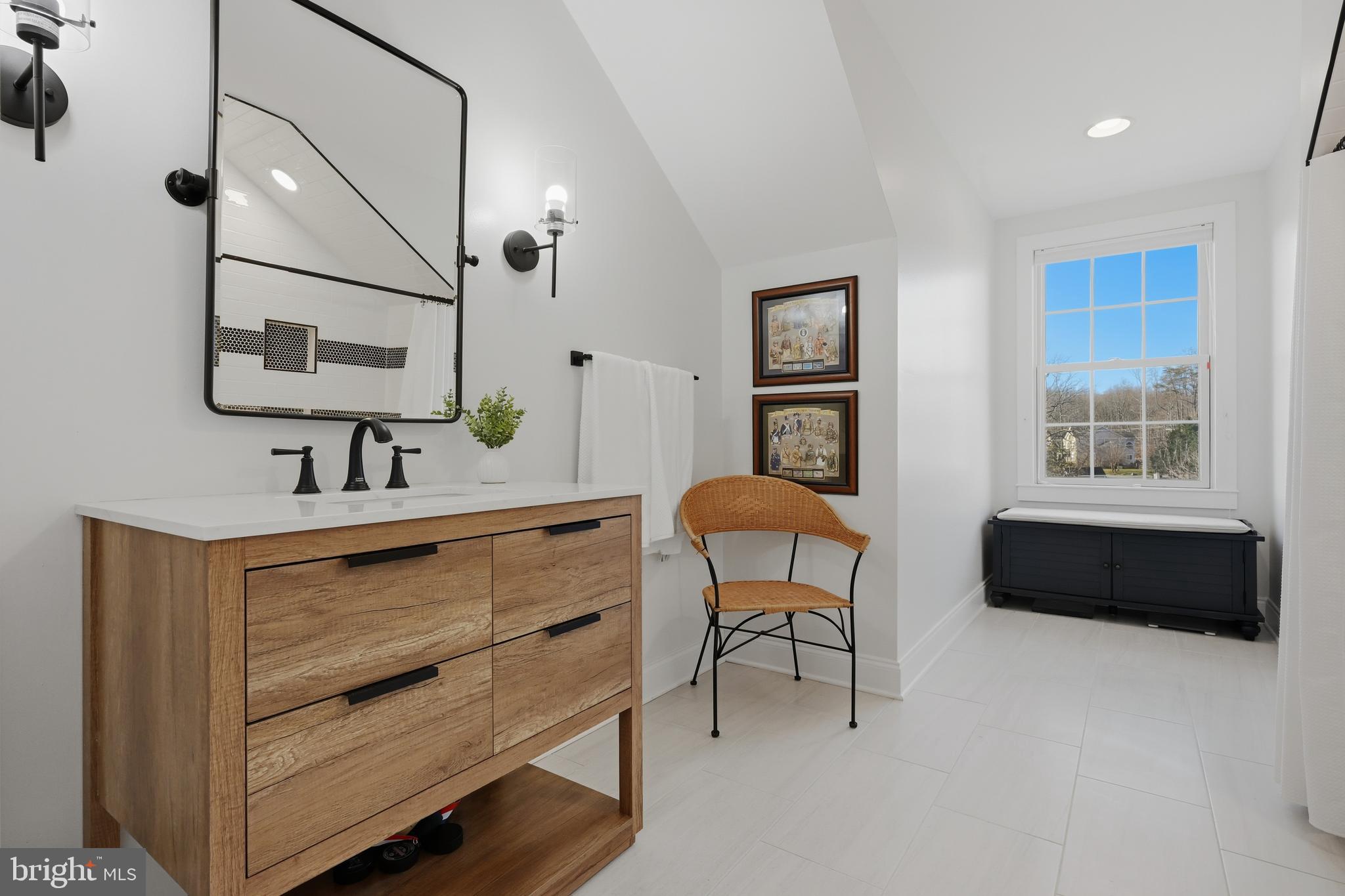 LOCH HAVEN - Residential