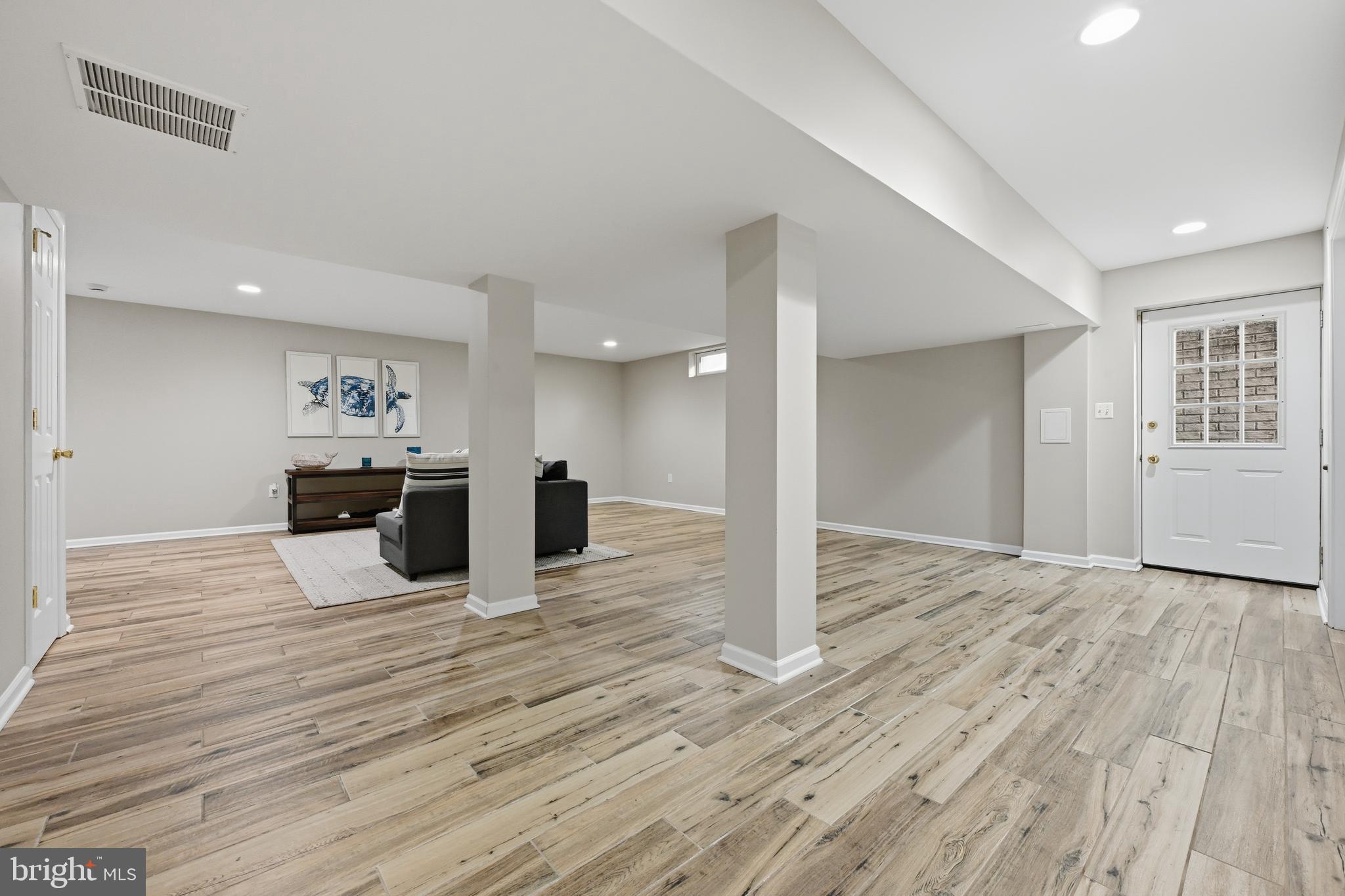 LOCH HAVEN - Residential