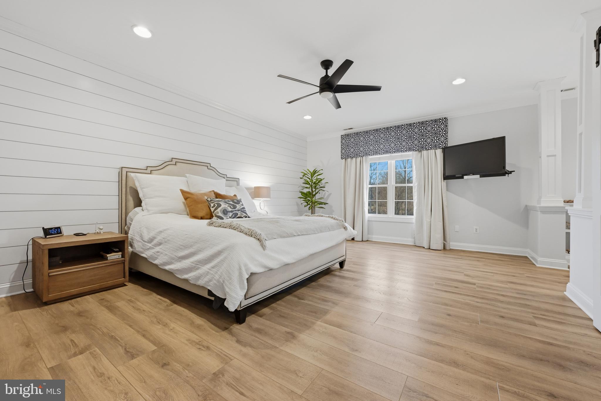 LOCH HAVEN - Residential