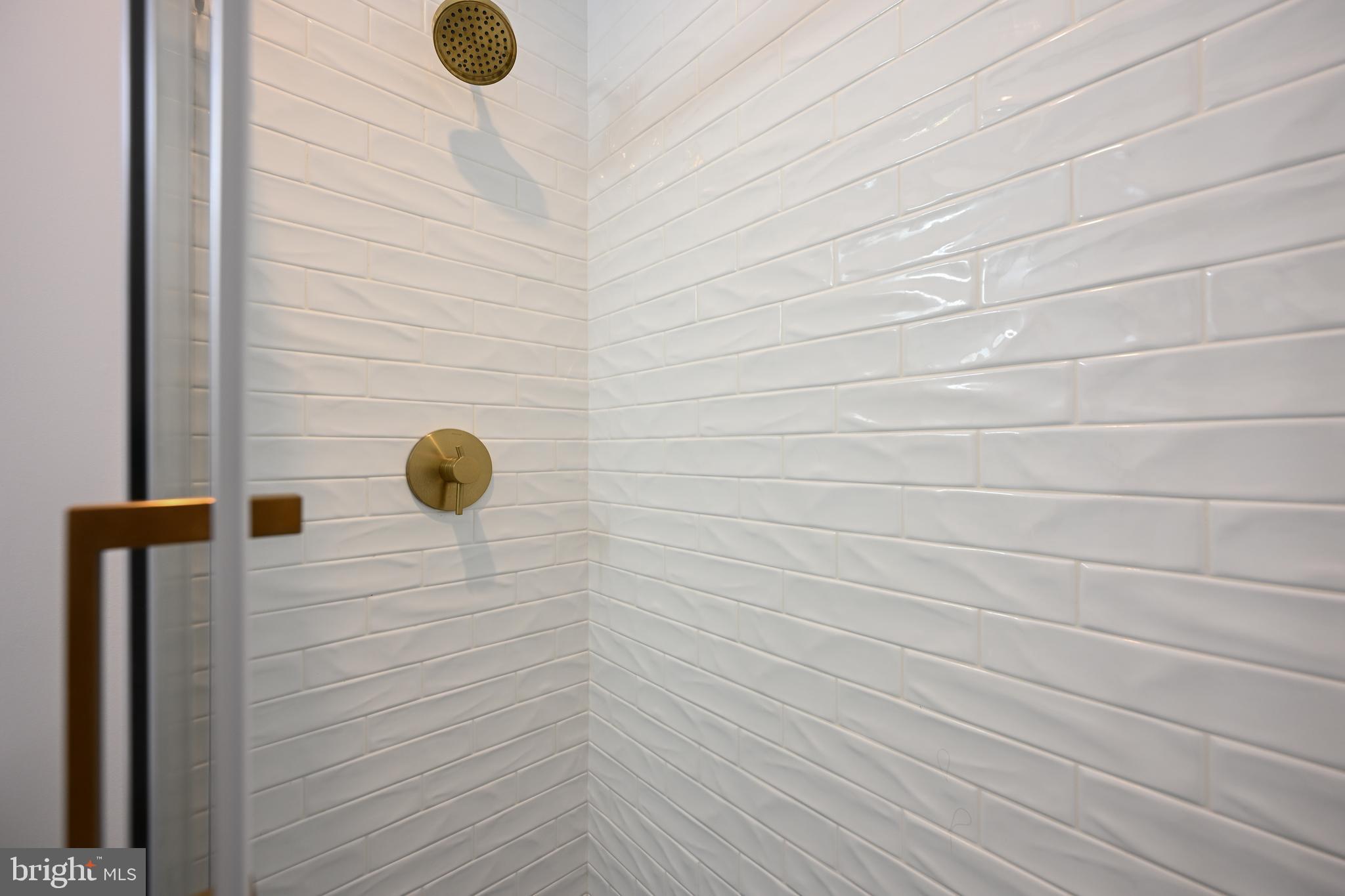 LOCH HAVEN - Residential