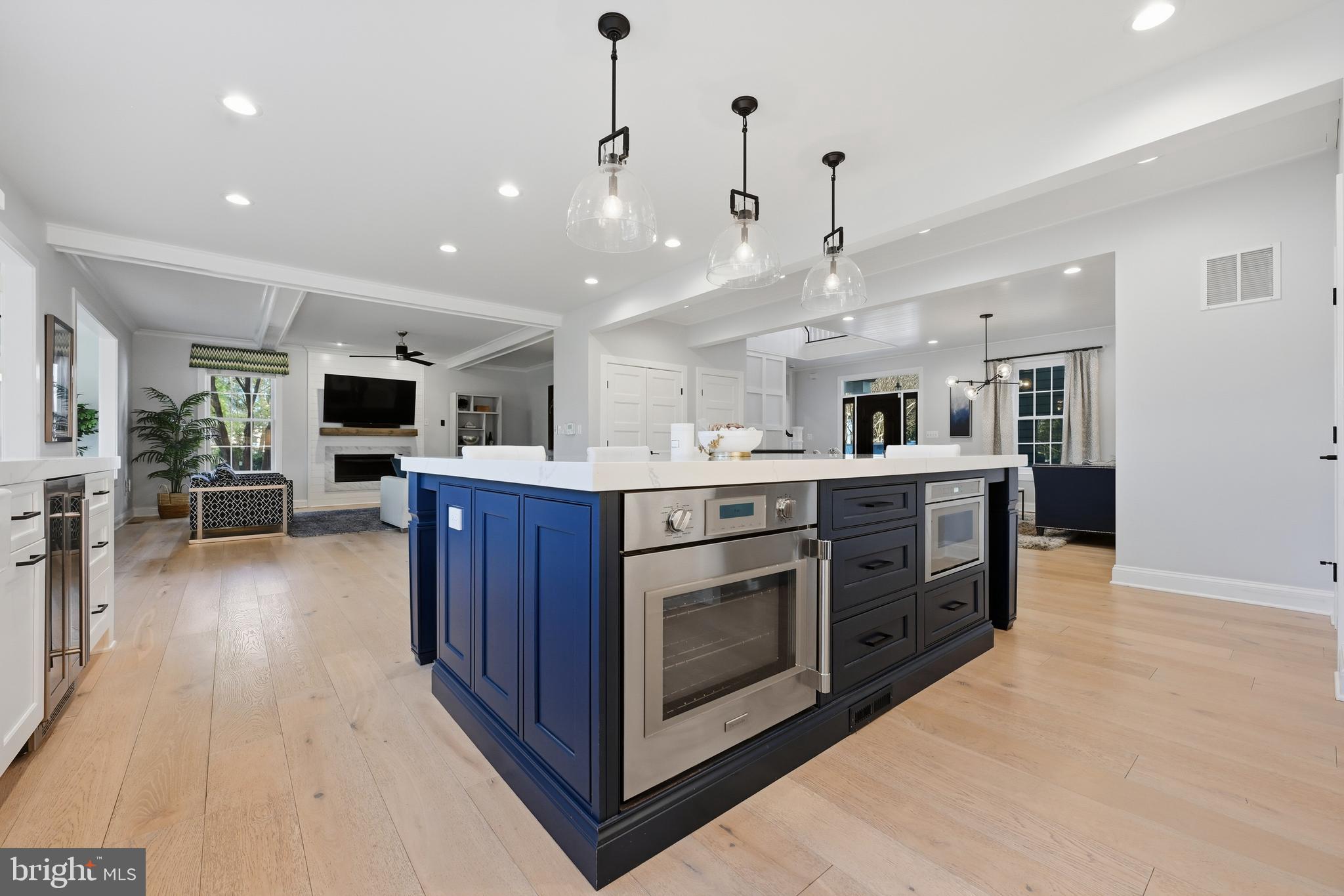 LOCH HAVEN - Residential