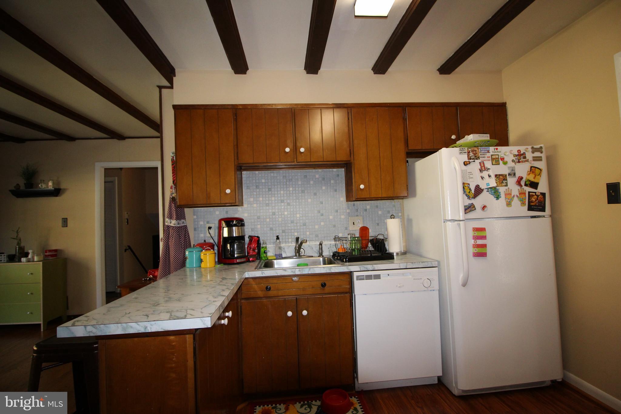 LAYHILL SOUTH - Residential Lease