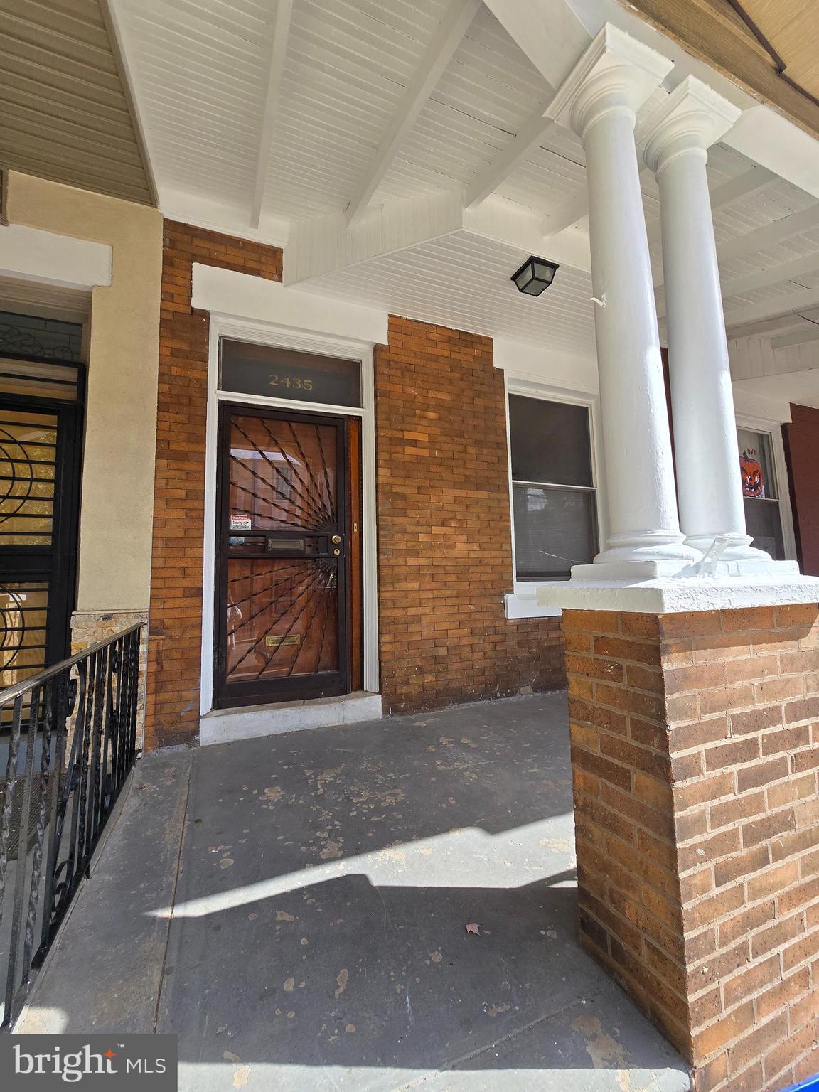 STRAWBERRY MANSION - Residential Lease