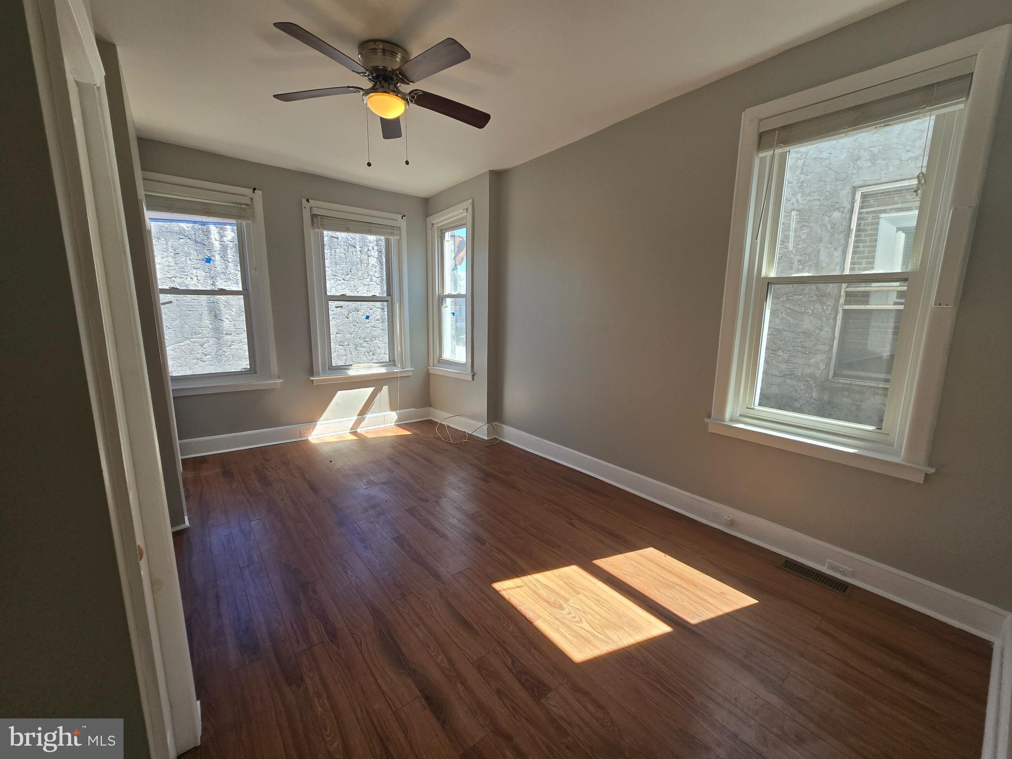 STRAWBERRY MANSION - Residential Lease