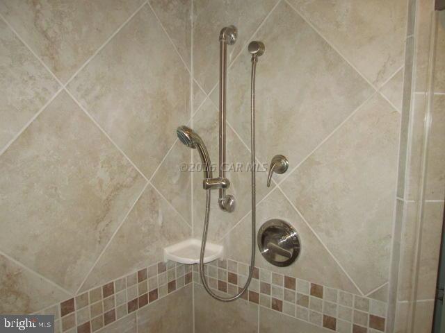 CAPE ISLE OF WIGHT - Residential