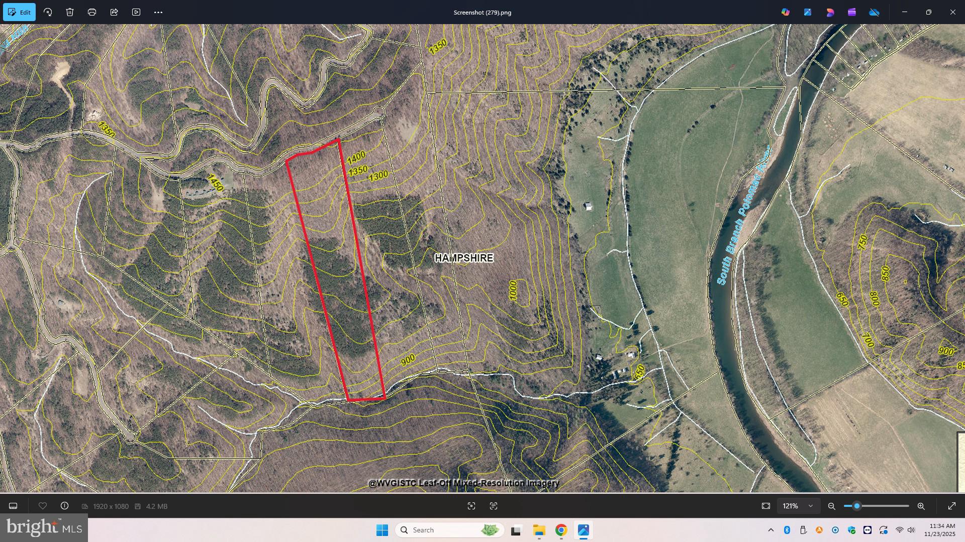 BLUFFS ON THE POTOMAC - Land