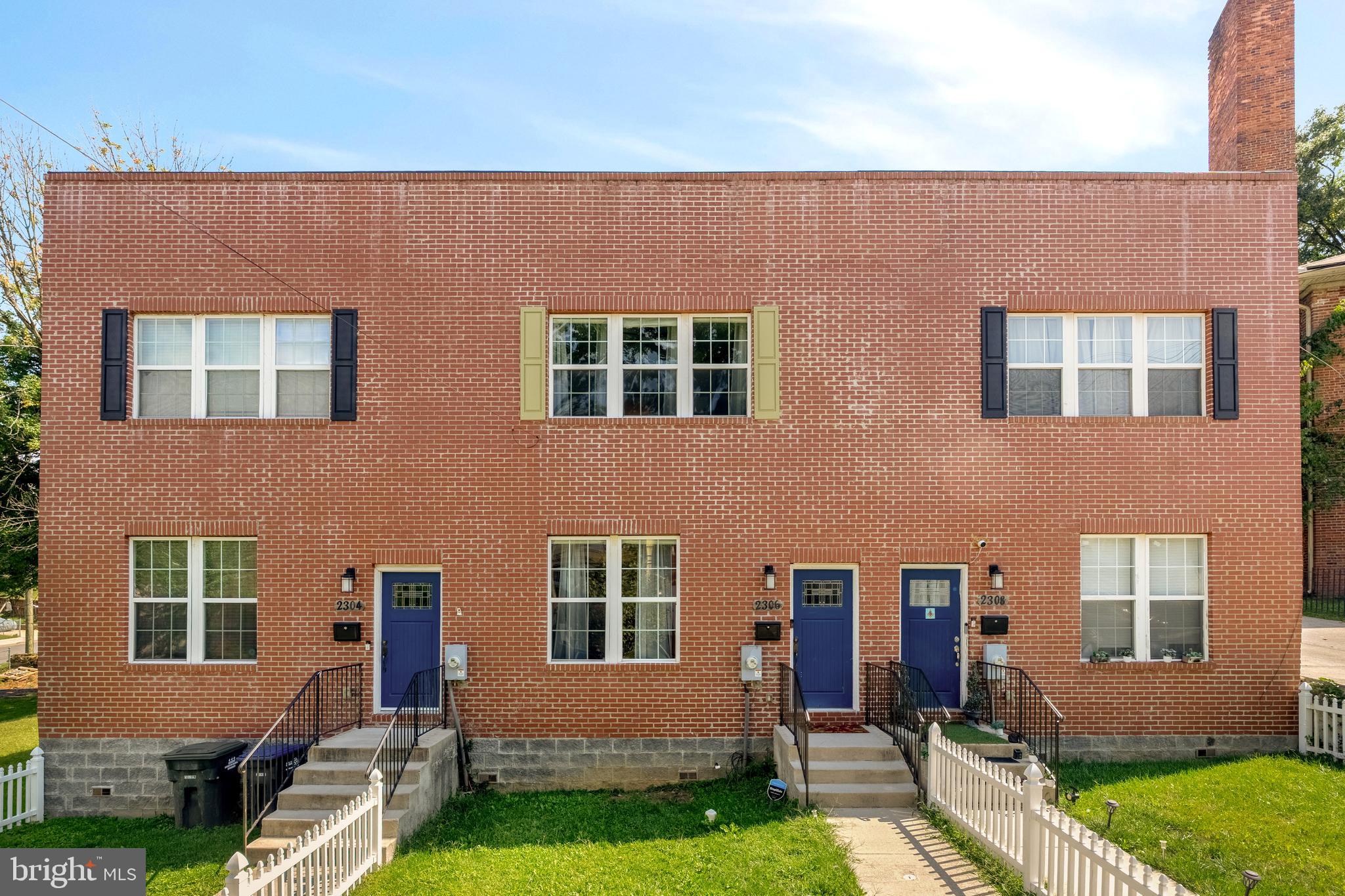 2306 16TH STREET SE