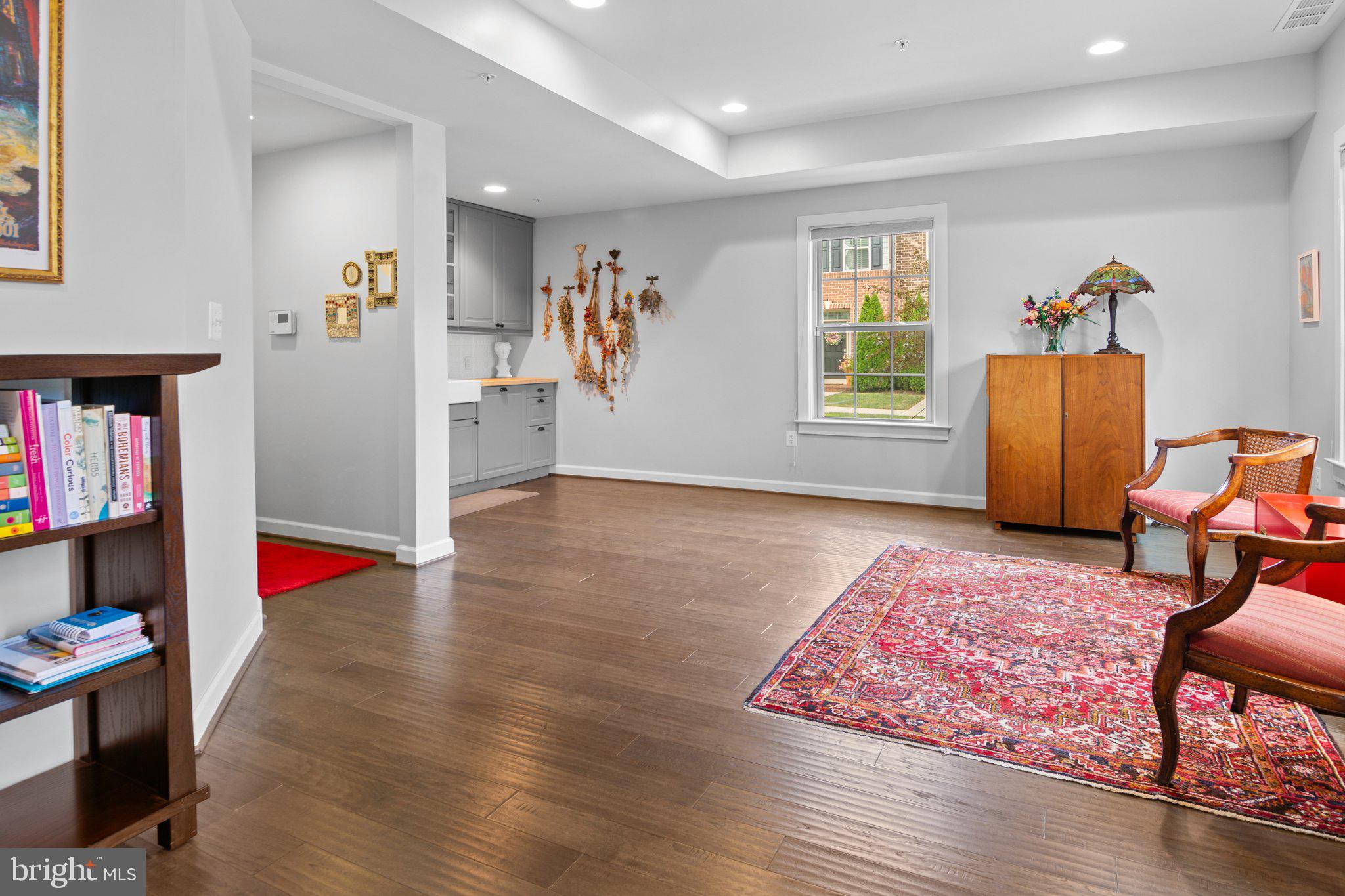 30 WEDGE WAY