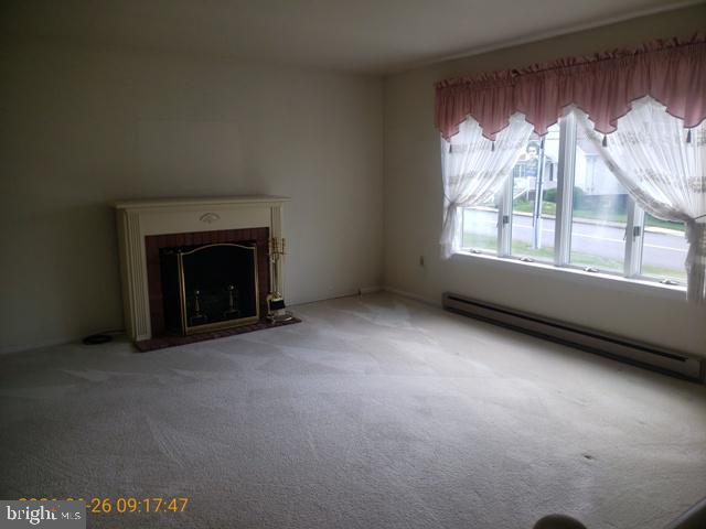 RINGTOWN - Residential