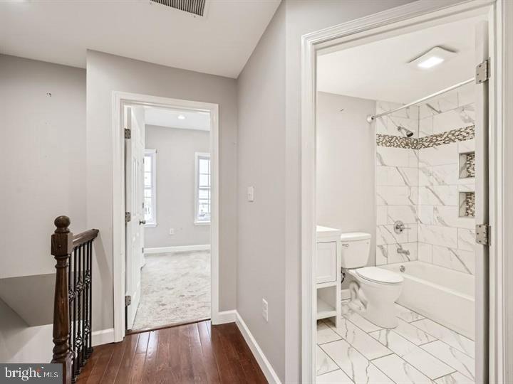 BROOKLYN - Residential