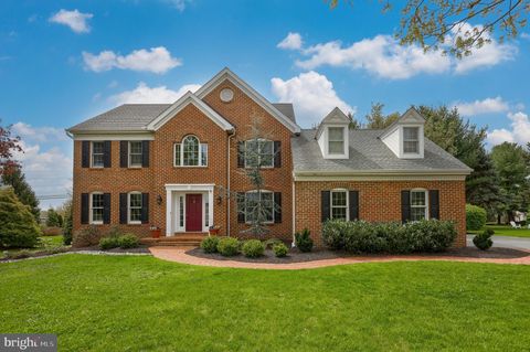 Photo of 2958 Hearthside Lane, LANCASTER, PA 17601 (MLS # PALA2069414)