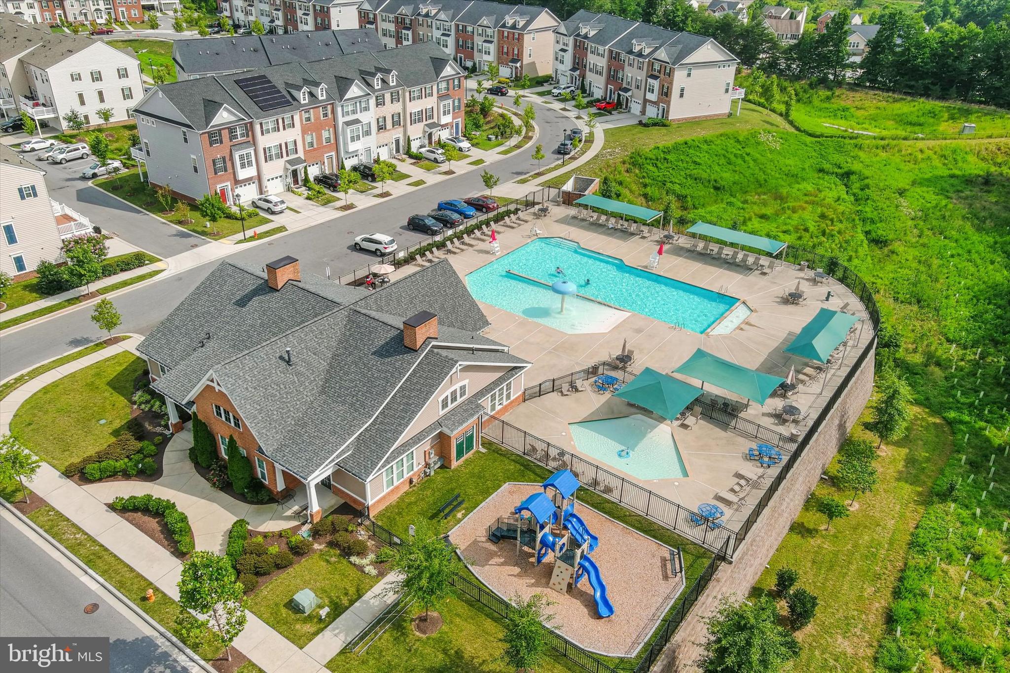 BALLARD GREEN - Residential