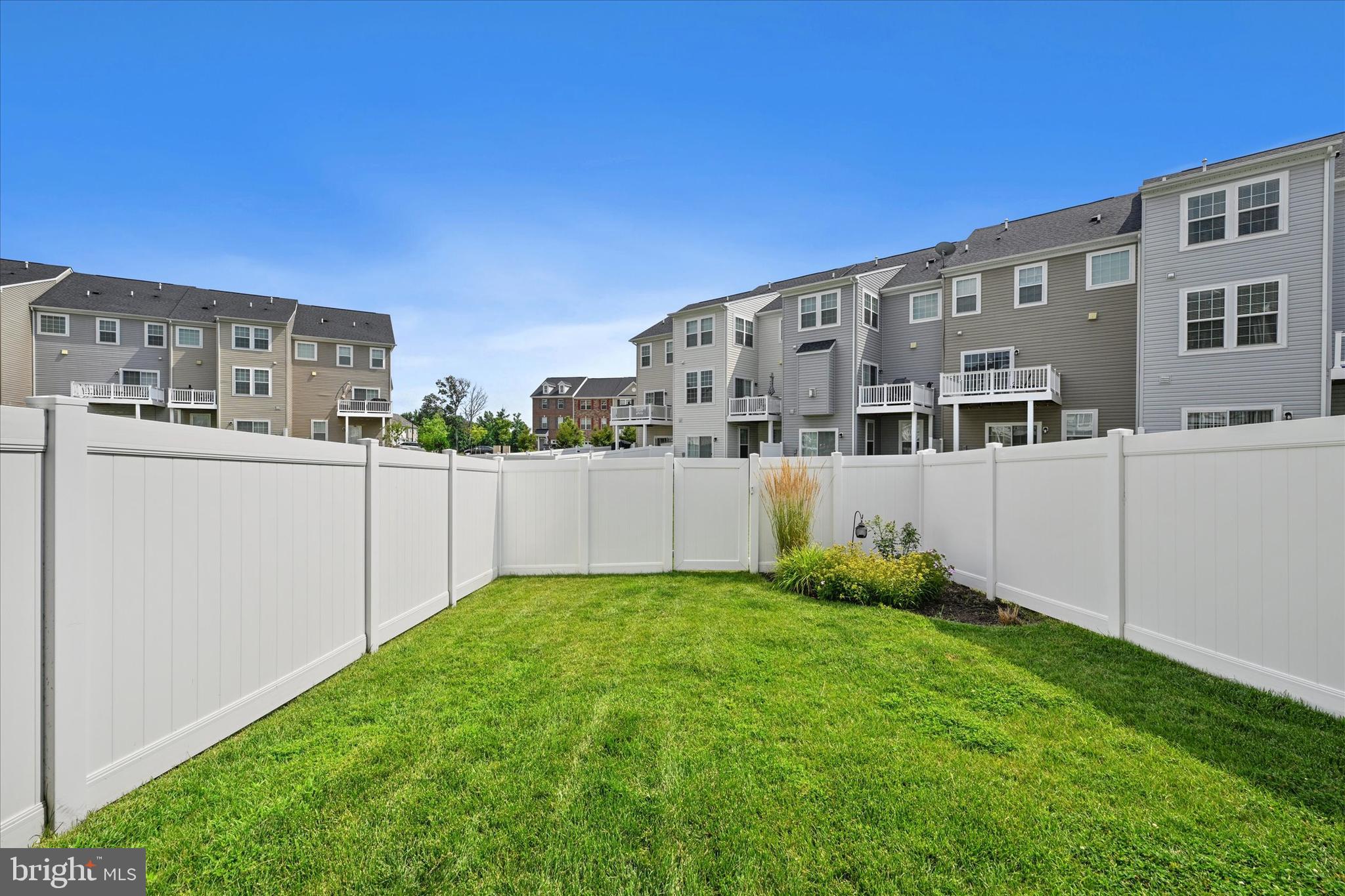 BALLARD GREEN - Residential