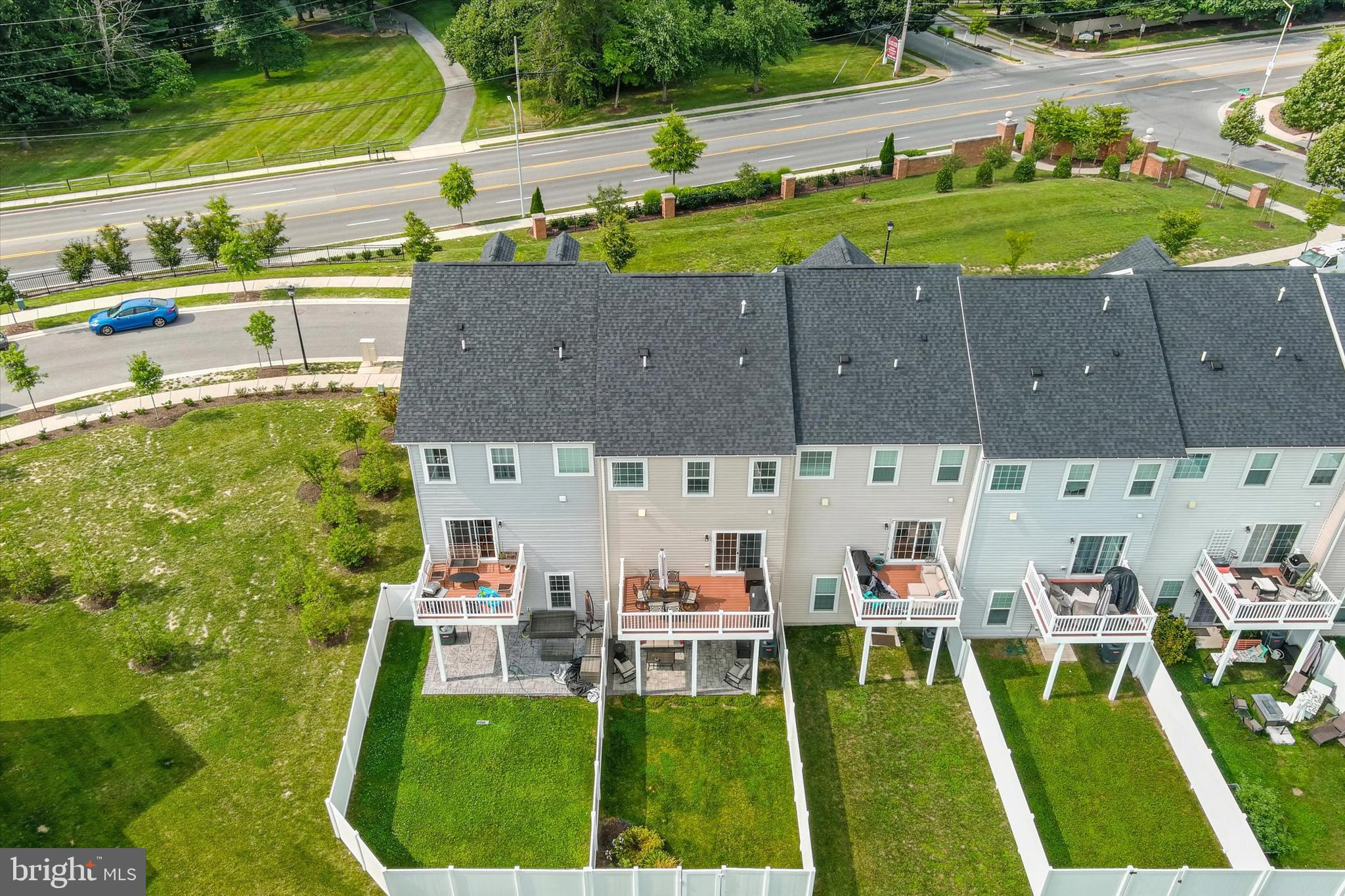 BALLARD GREEN - Residential