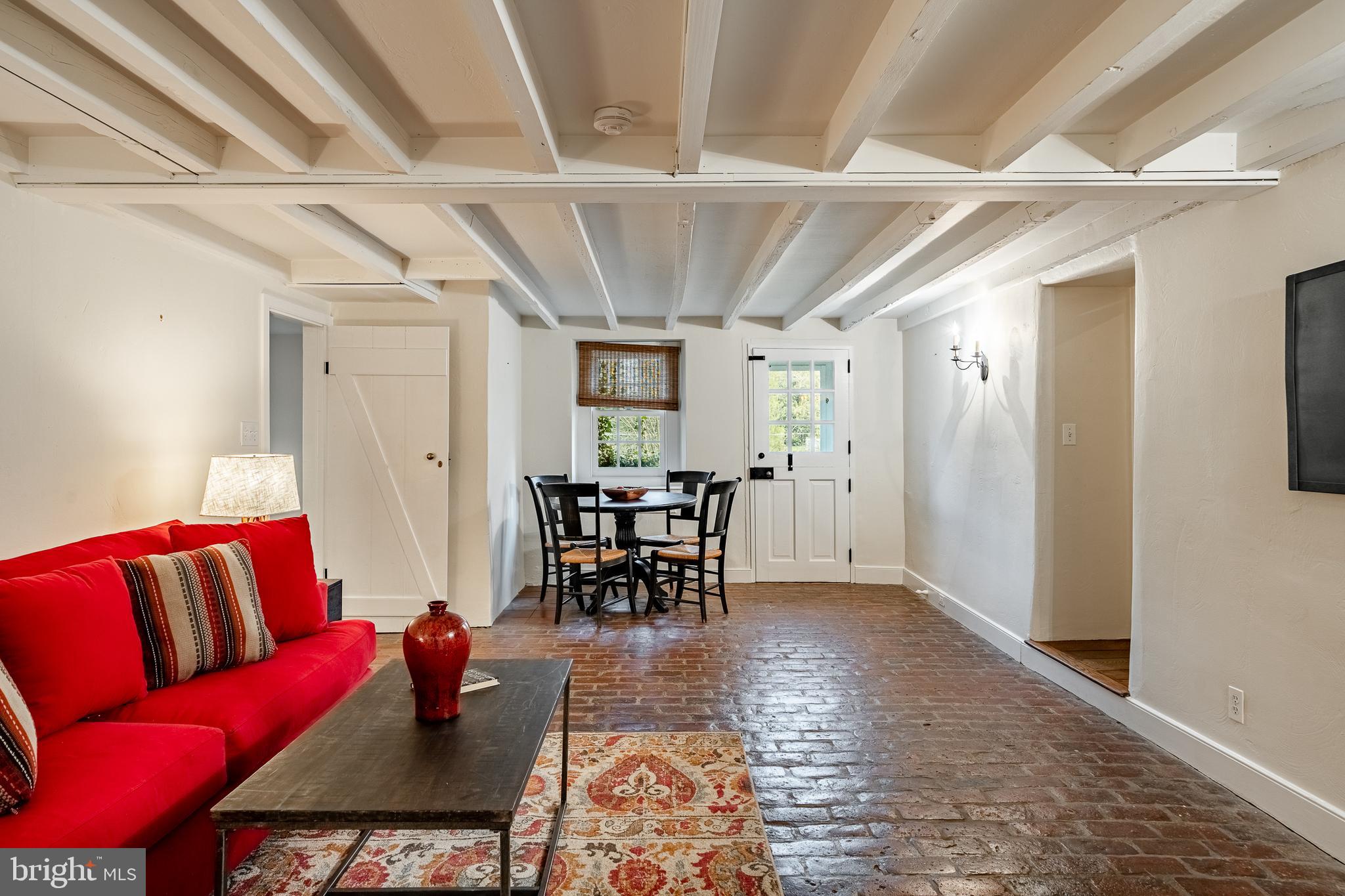 CEDARCROFT - Residential