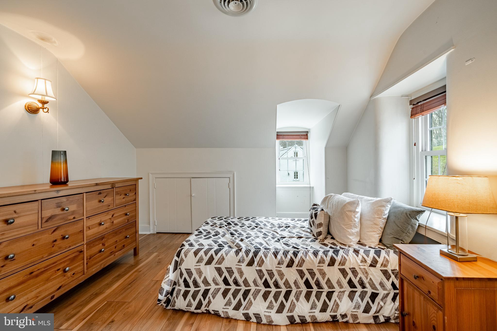 CEDARCROFT - Residential